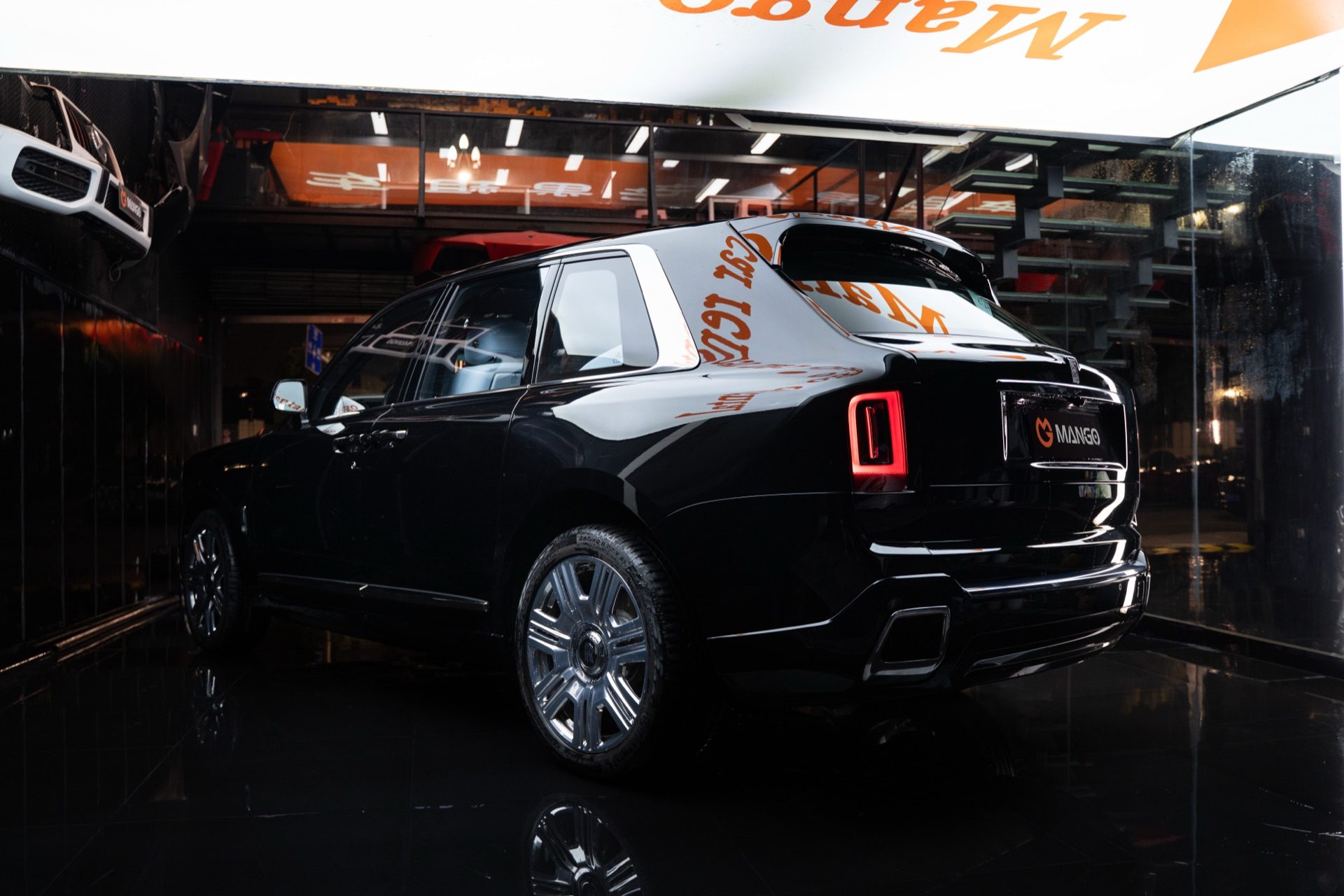 劳斯莱斯库里南细节