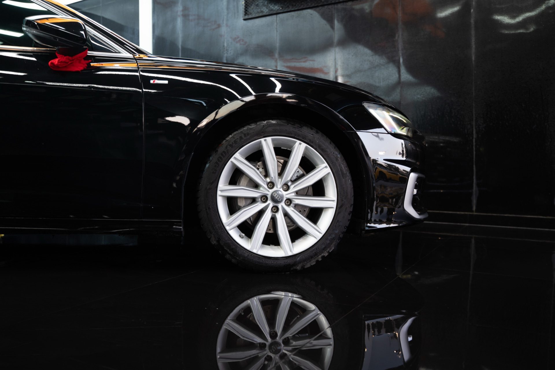 奥迪 A6实车图赏