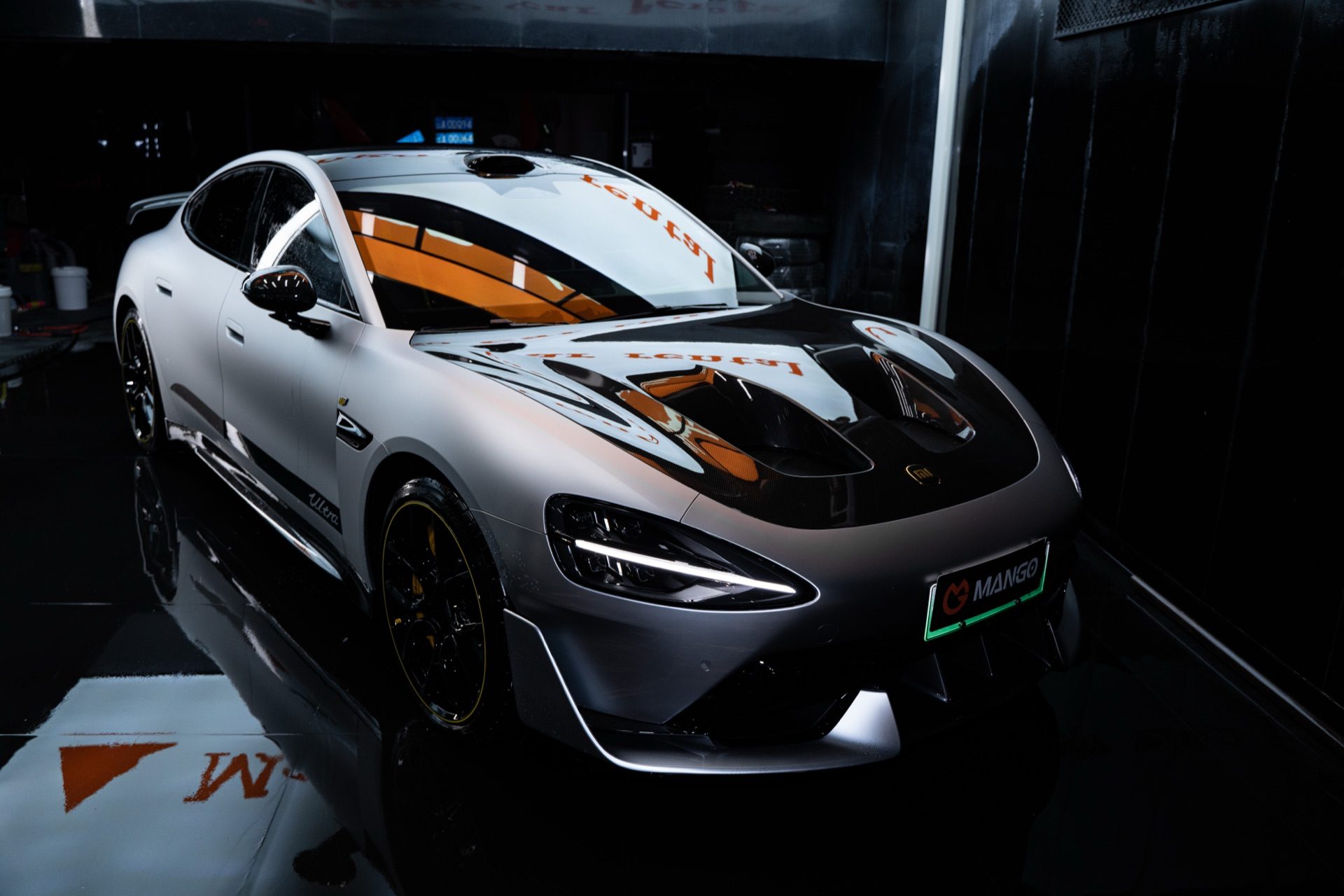 小米 SU7 Ultra实车图赏