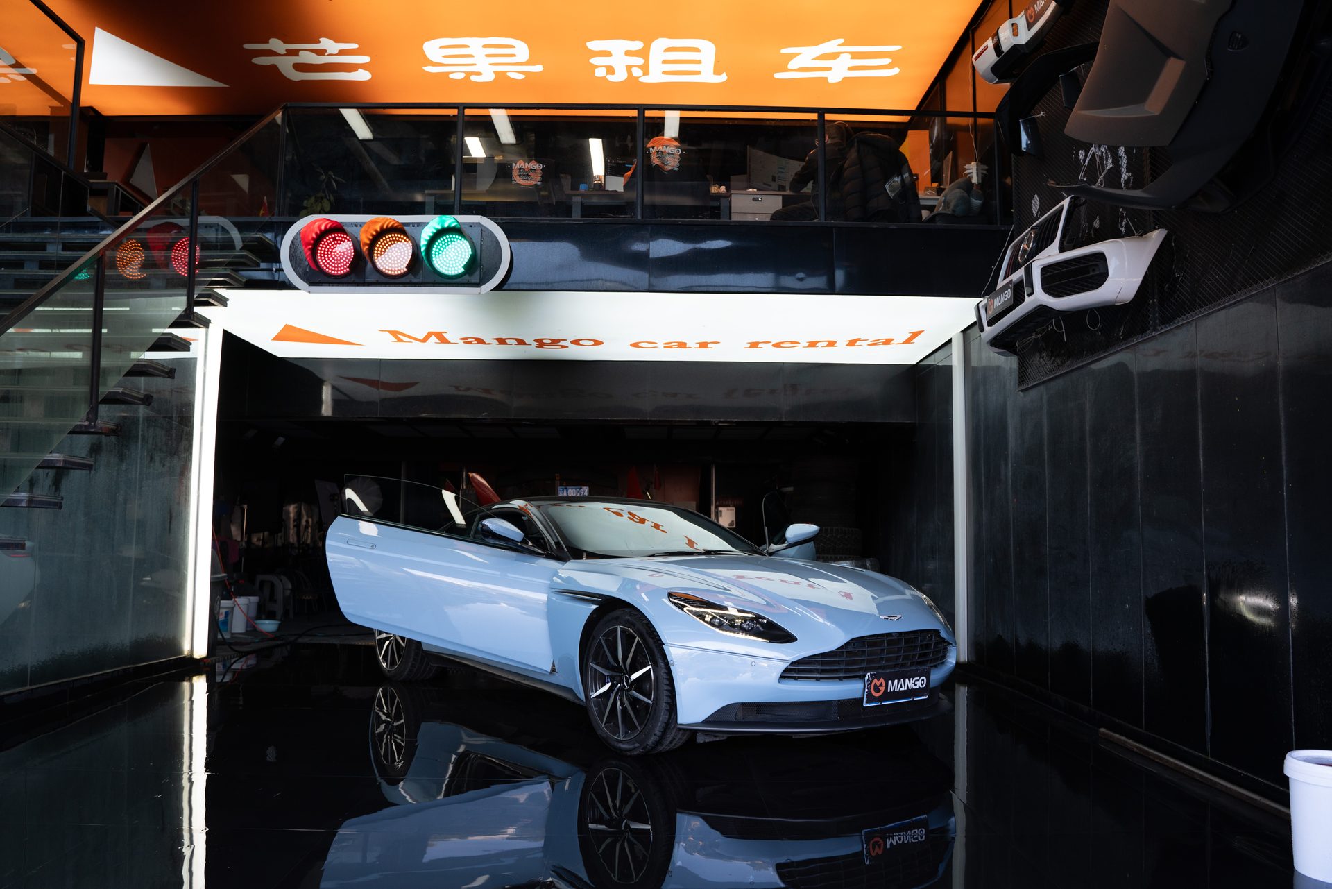 阿斯顿马丁细节